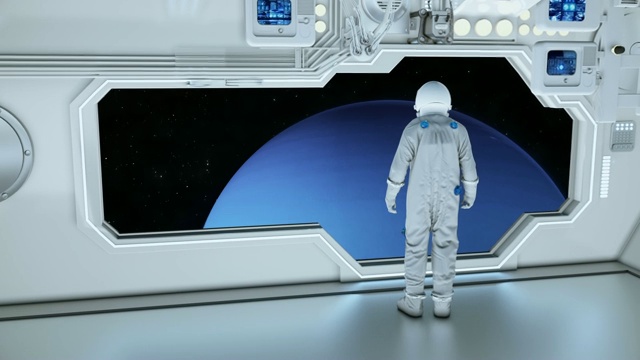 在宇宙飞船上观看海王星的宇航员视频素材