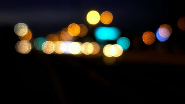 城市夜景交通灯视频素材