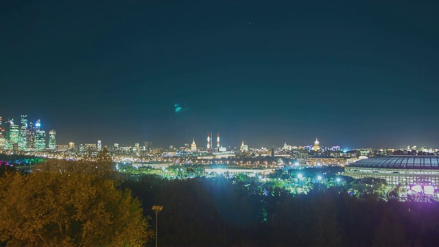 美丽的夜晚城市照明视频素材