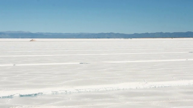 阿根廷的盐滩。视频素材