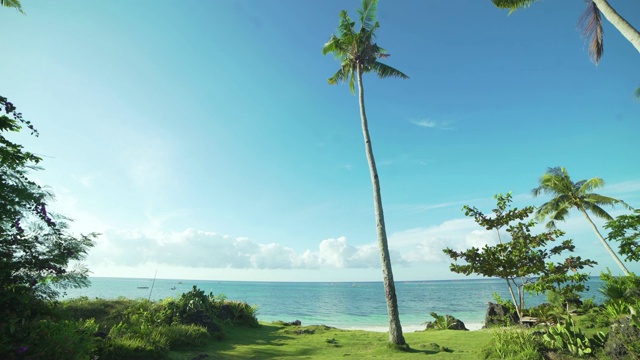 菲律宾田园诗般的海滩。维萨亚斯班塔扬的天堂海滩视频素材
