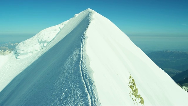 空中瑞士蒙奇山脉阿尔卑斯山脉旅行荒野视频下载