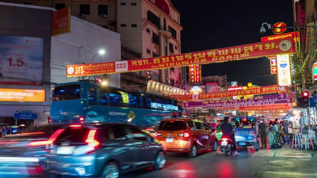 丰富多彩的唐人街与游客在曼谷，泰国，时间流逝视频视频素材