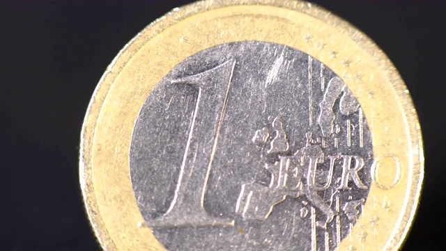 1欧元硬币，背面有图案视频下载