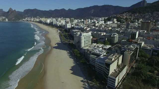 南美著名旅游目的地城市里约热内卢鸟瞰图。视频素材
