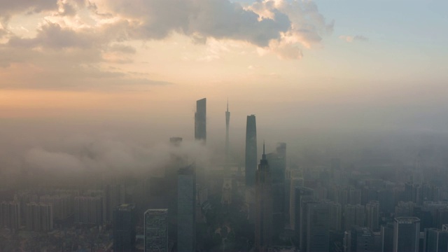 4k镜头:广州日出时的天际线视频素材
