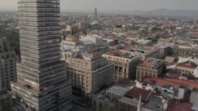 航拍的Palacio de Bellas Artes在墨西哥城视频下载