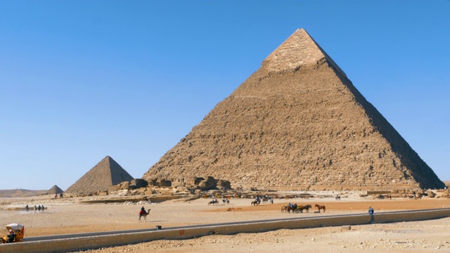 埃及吉萨墓地的金字塔视频素材