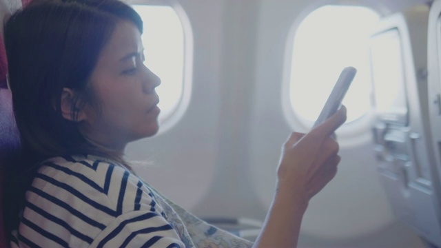 飞机,智能手机,男人,数字化显示视频素材