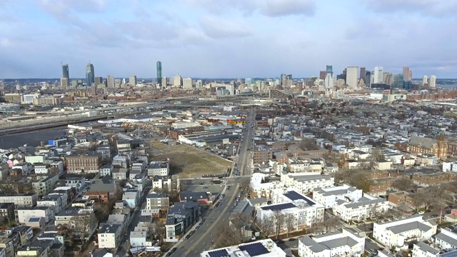 波士顿，马萨诸塞州天际线空中从南波士顿7视频下载