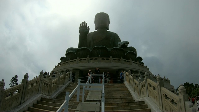 The big Buddha on昂坪村in昂坪村在香港视频素材