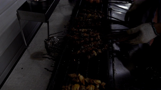 烤羊串肉扦视频素材