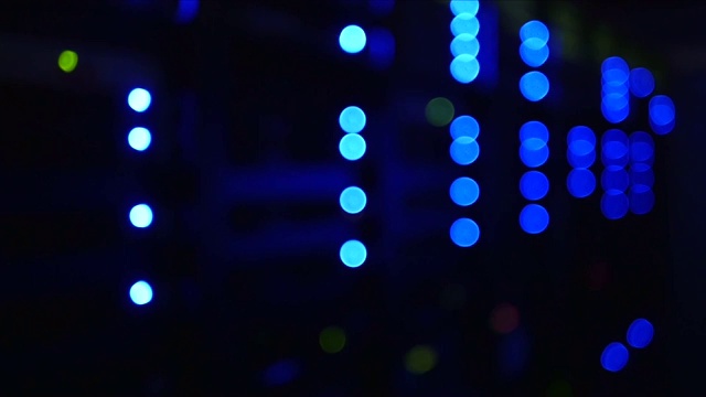 电脑服务器室的LED灯视频下载