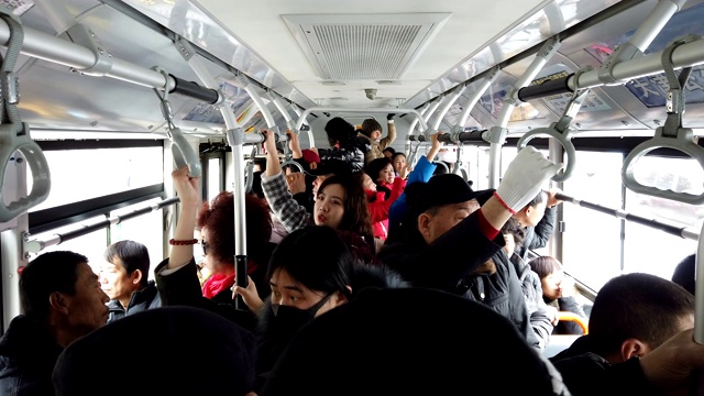 人在巴士/天津,中国视频下载