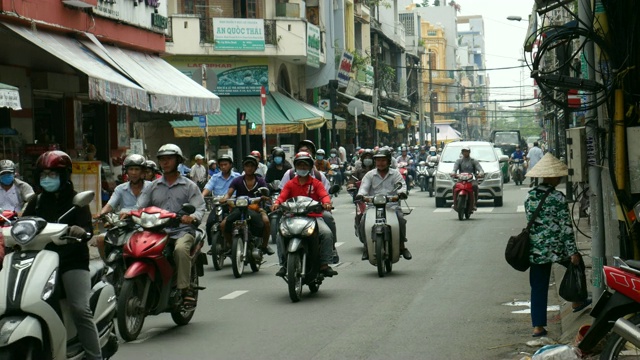 摩托车和越南的城市生活视频下载