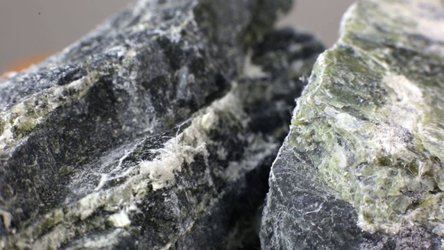 石棉矿宏视频。视频下载