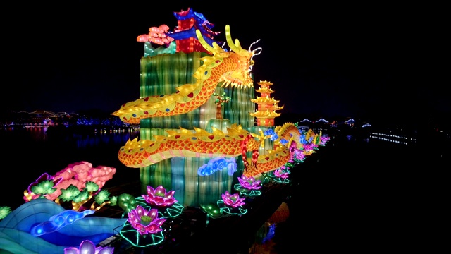 春节龙灯鸟瞰图(陕西西安视频素材