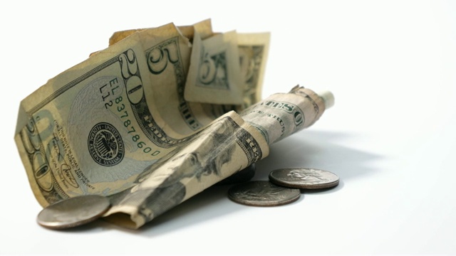 钱:美国纸币，滑块拍在白色视频素材