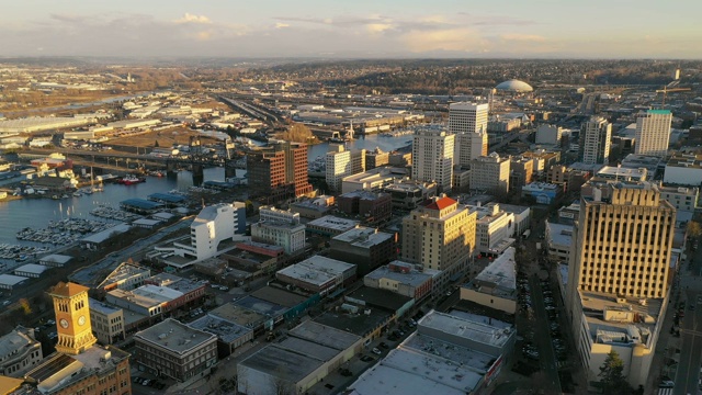 鸟瞰图市中心城市大都会地区塔科马华盛顿视频素材