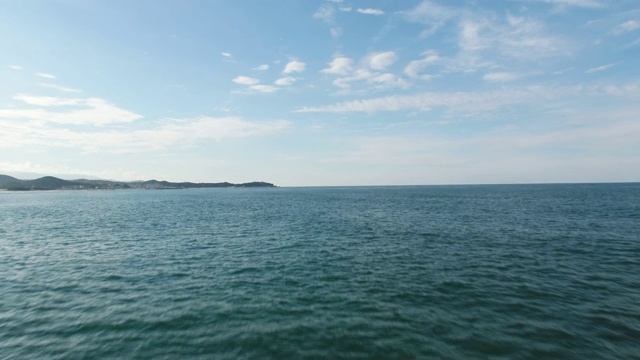 韩国江原道高城郡的松吉浩海滩和大海视频素材