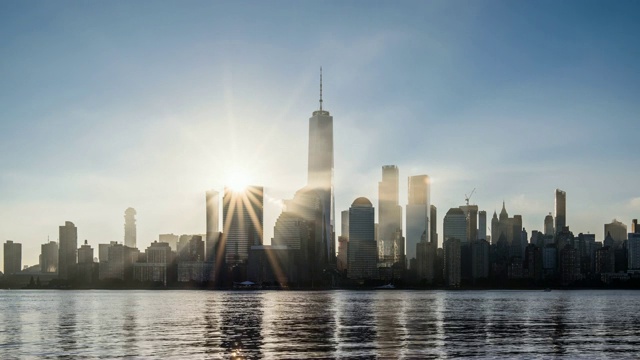 美国曼哈顿下城/纽约市上空的日出电报视频素材
