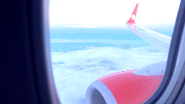 乘飞机窗口旅行视频素材