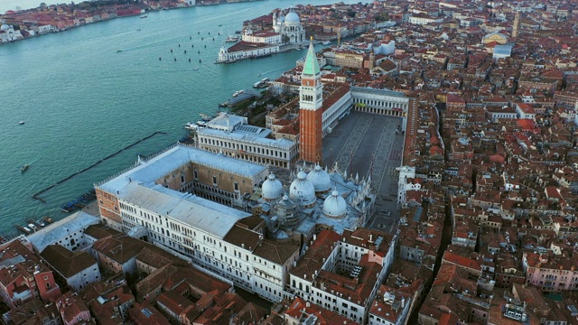 圣马可广场和泻湖鸟瞰图，威尼斯，意大利视频素材