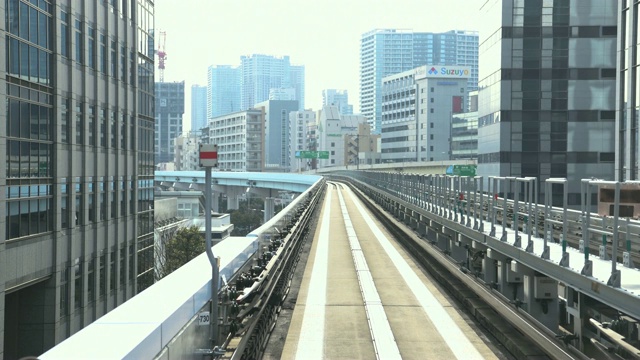 延时:日本东京的自动列车视频素材