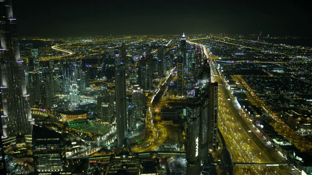 空中照明的哈利法塔商业湾迪拜湾视频下载