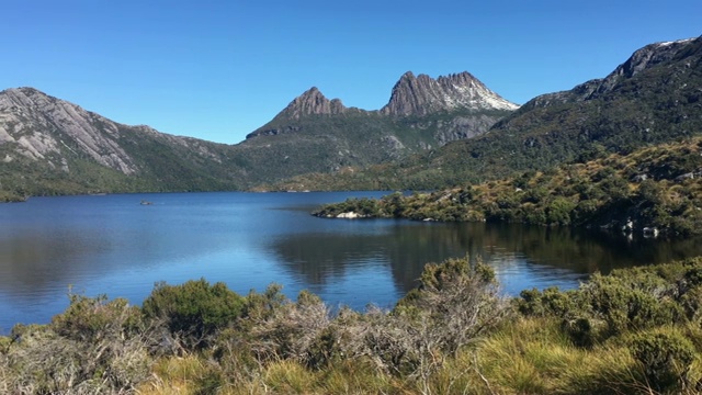 摇篮山湖圣克莱尔国家公园澳大利亚塔斯马尼亚视频素材