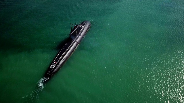 鸟瞰图-导弹潜艇视频下载
