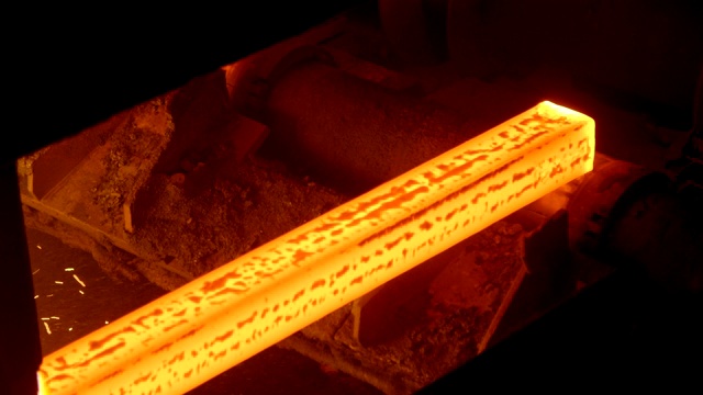 某冶金厂连铸热钢坯视频下载