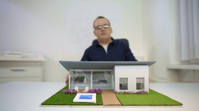 建筑师给你看房子模型视频下载