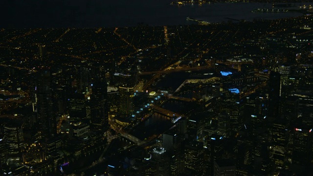 鸟瞰墨尔本城市夜景灯光视频素材