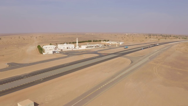 沙漠中的空中清真寺视频素材