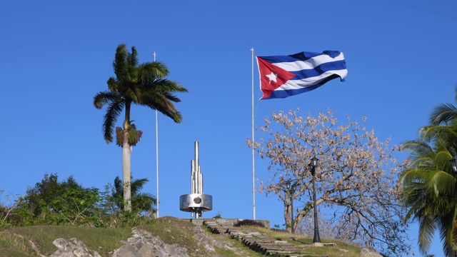 古巴的圣克拉拉，卡皮罗山上的切·格瓦拉纪念碑视频素材