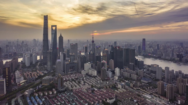 延时镜头:日落时分的上海天际线视频下载
