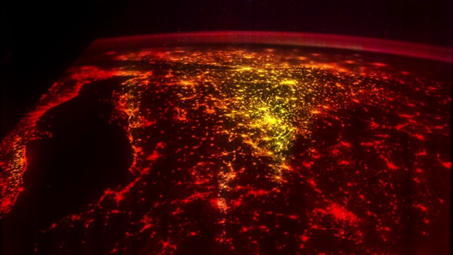 飞过地球表面，从空间站拍摄。飞到意大利视频素材