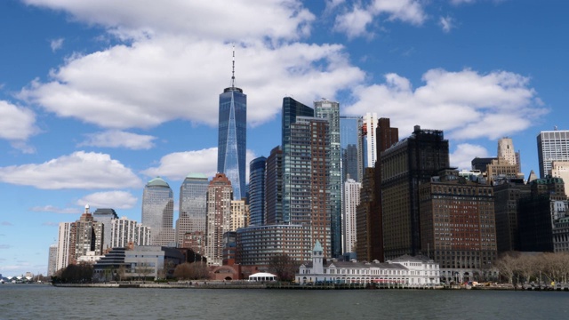 4K:纽约一号世界贸易中心和金融区视频下载
