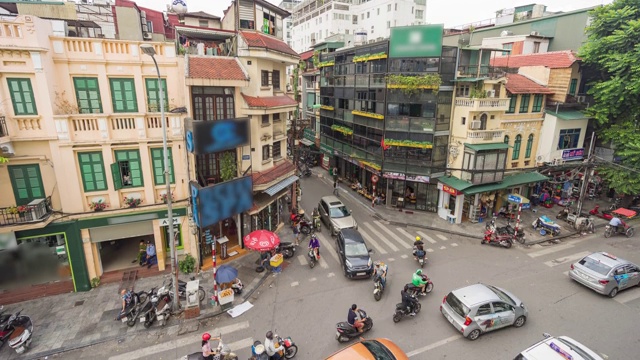 在河内老城区的一天交通，越南，交通时间流逝视频视频素材