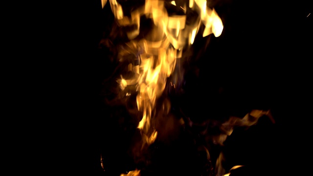 夜间营火处燃烧环路视频素材