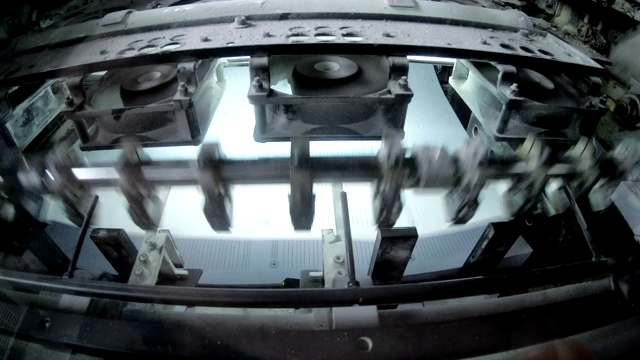 生产胶印机的印刷厂视频素材