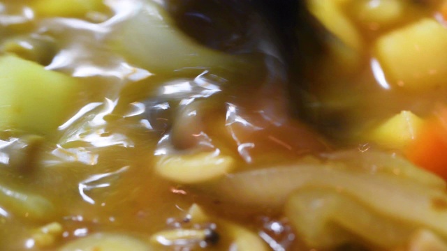 烹饪咖喱视频素材