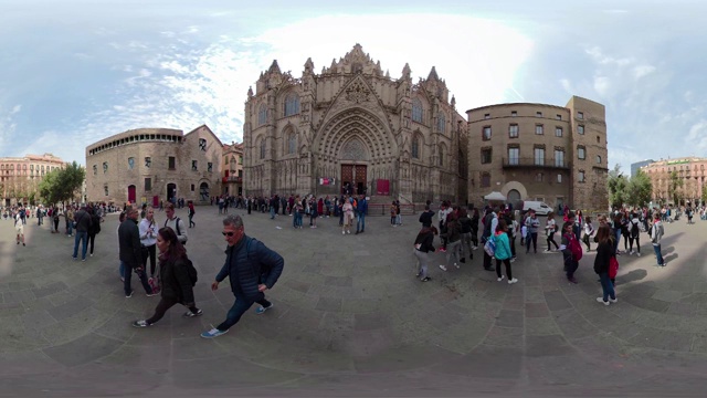 巴塞罗那大教堂360度视频。哥特老城区。VR equirectangular全景视频素材