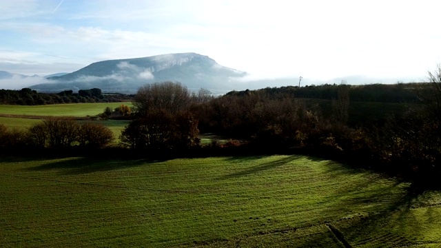 风景如画的山坡，西班牙北部视频素材