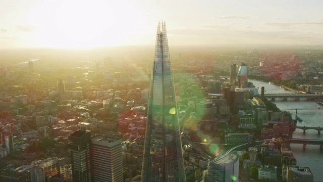 伦敦碎片大厦的太阳耀斑视频下载