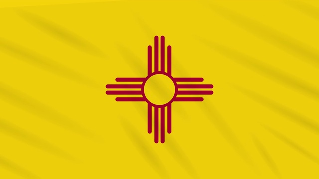 新墨西哥州的国旗在风中飘扬，以环形为背景视频素材