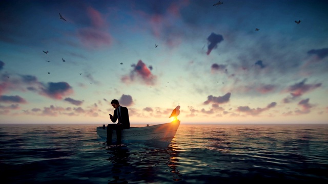商人被海鸥包围，坐在大海中央的小船上，映衬着美丽的夕阳，4K视频素材