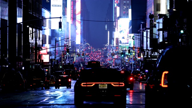 时代广场夜间交通视频素材