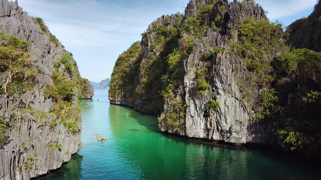 菲律宾巴拉望岛的厄尔尼诺大泻湖4K无人机视频视频下载